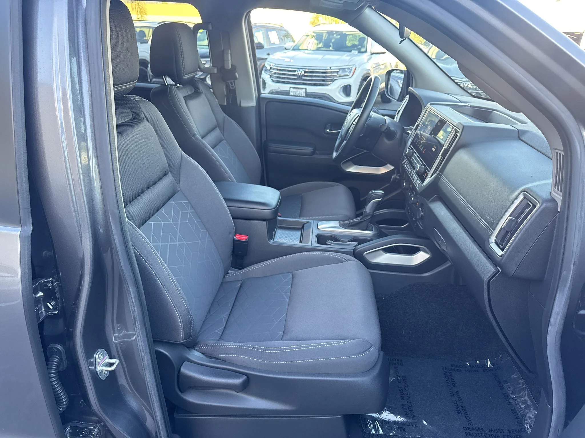 Used 2025 GUN METALLIC Nissan SV image 32