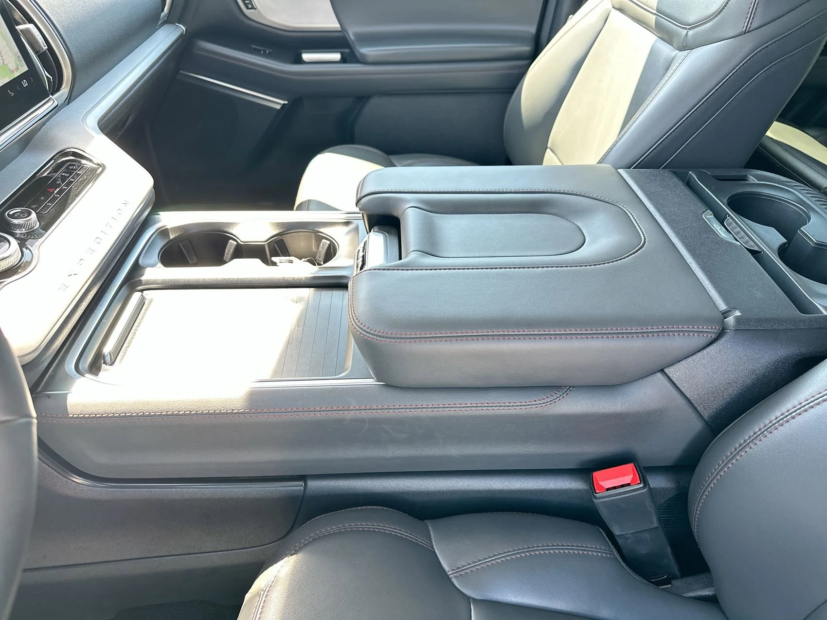2025 Ford Expedition Active - Photo 21