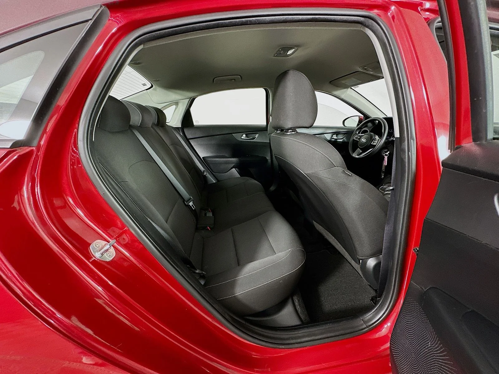 Used 2021 Currant Red Kia LXS image 24