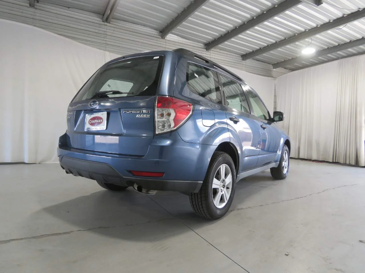 Used 2011 Marine Blue Pearl Subaru 2.5X image 4