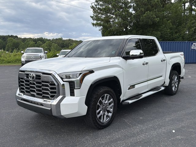 2023 Toyota Tundra 4WD