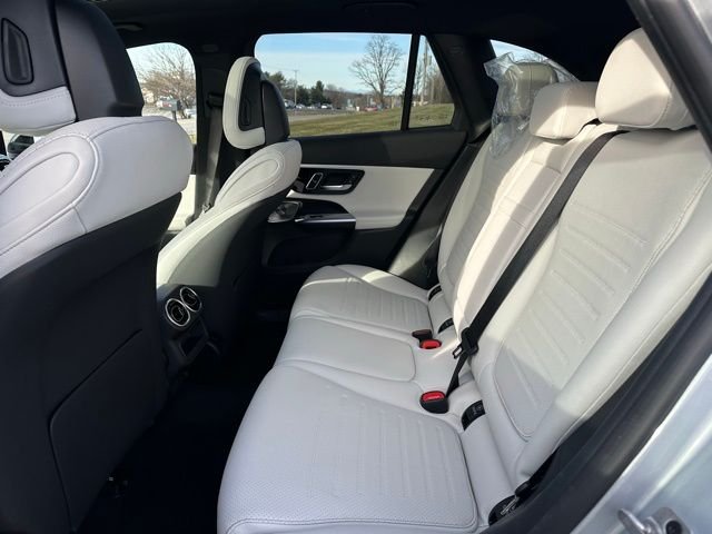 Used 2026 Cirrus Silver Metallic Mercedes-Benz GLC 300 image 19