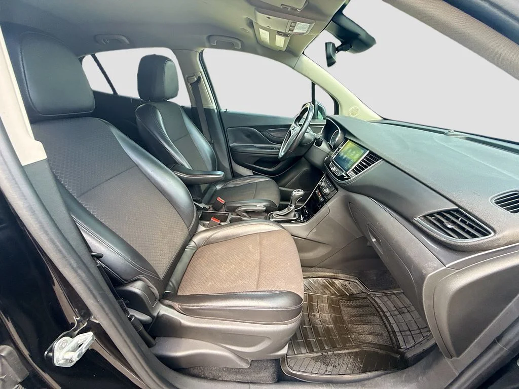 Used 2021 Black Buick Preferred image 28