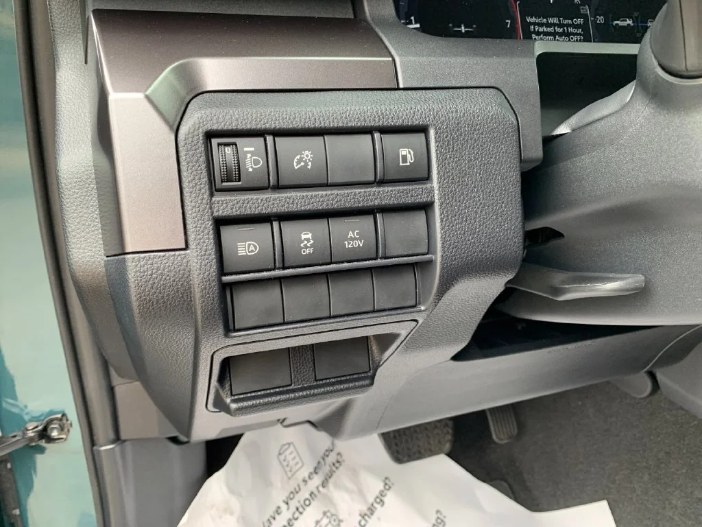 Used 2025 Green Toyota TRD Off-Road image 31
