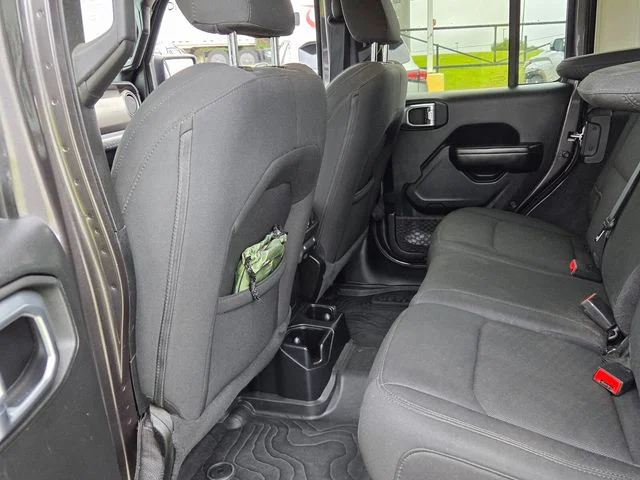 Used 2020 Gray Jeep Unlimited Sport image 7