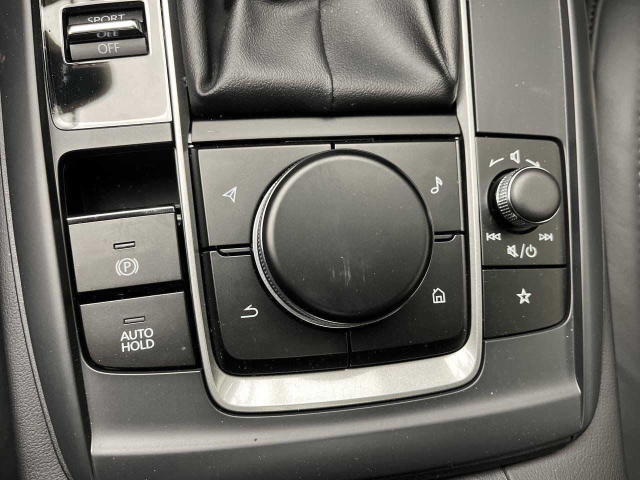 2026 Mazda CX-30 Premium - Photo 17
