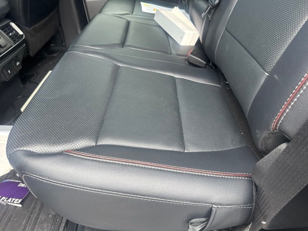 Used 2023 White Ford Lariat image 12