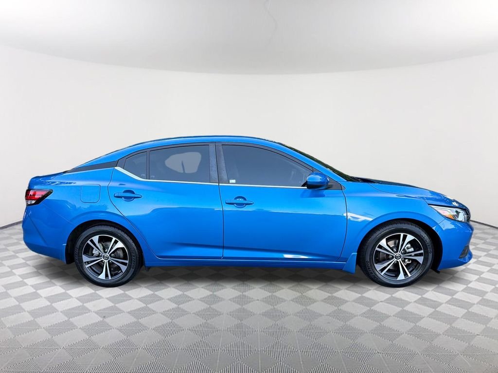Used 2022 Blue Nissan SV image 4