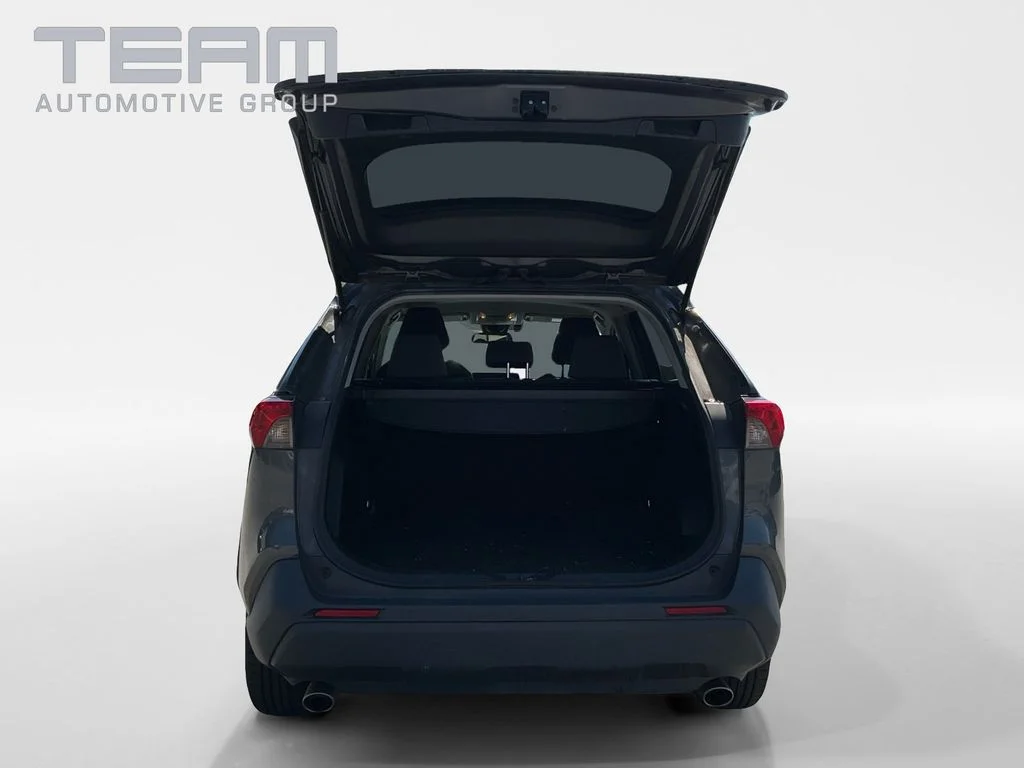 Used 2020 Gray Toyota XLE image 11