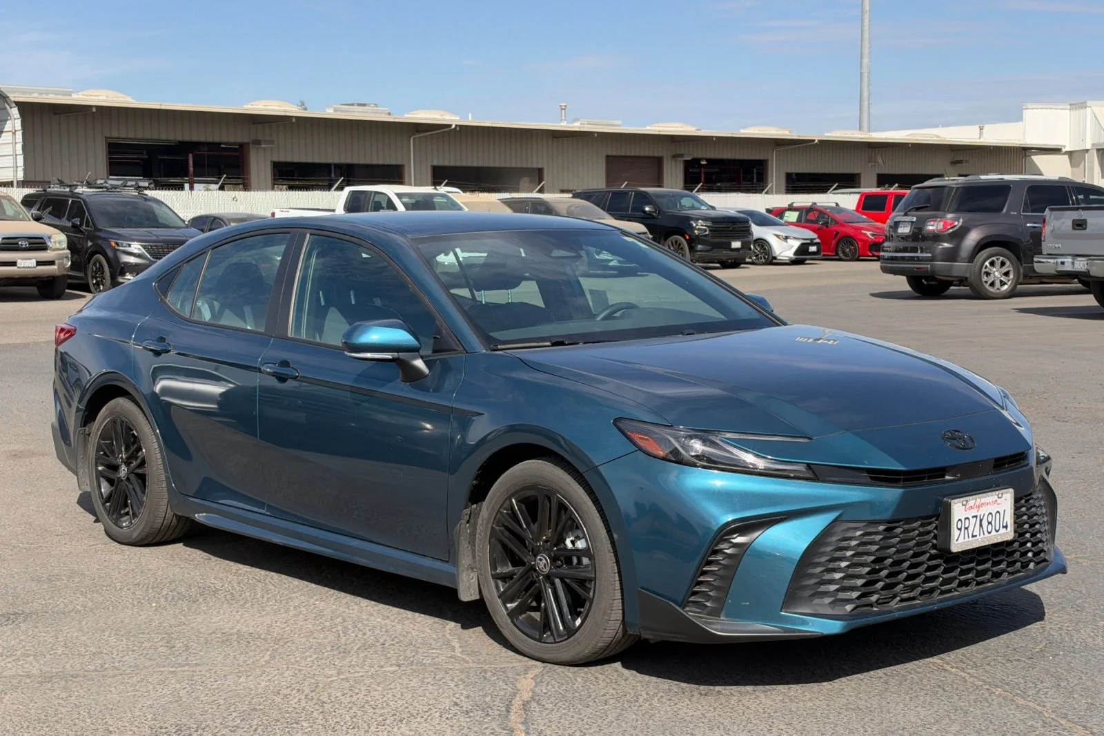 Used 2025  Toyota LE image 2