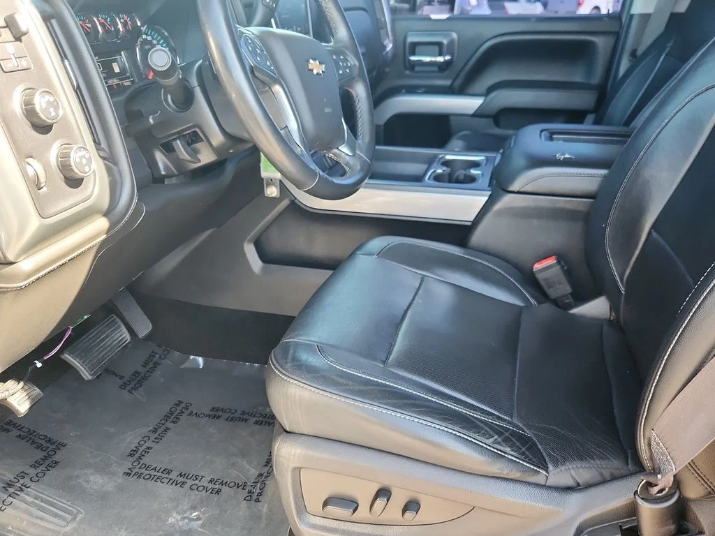 Used 2017 Black Chevrolet LTZ image 7