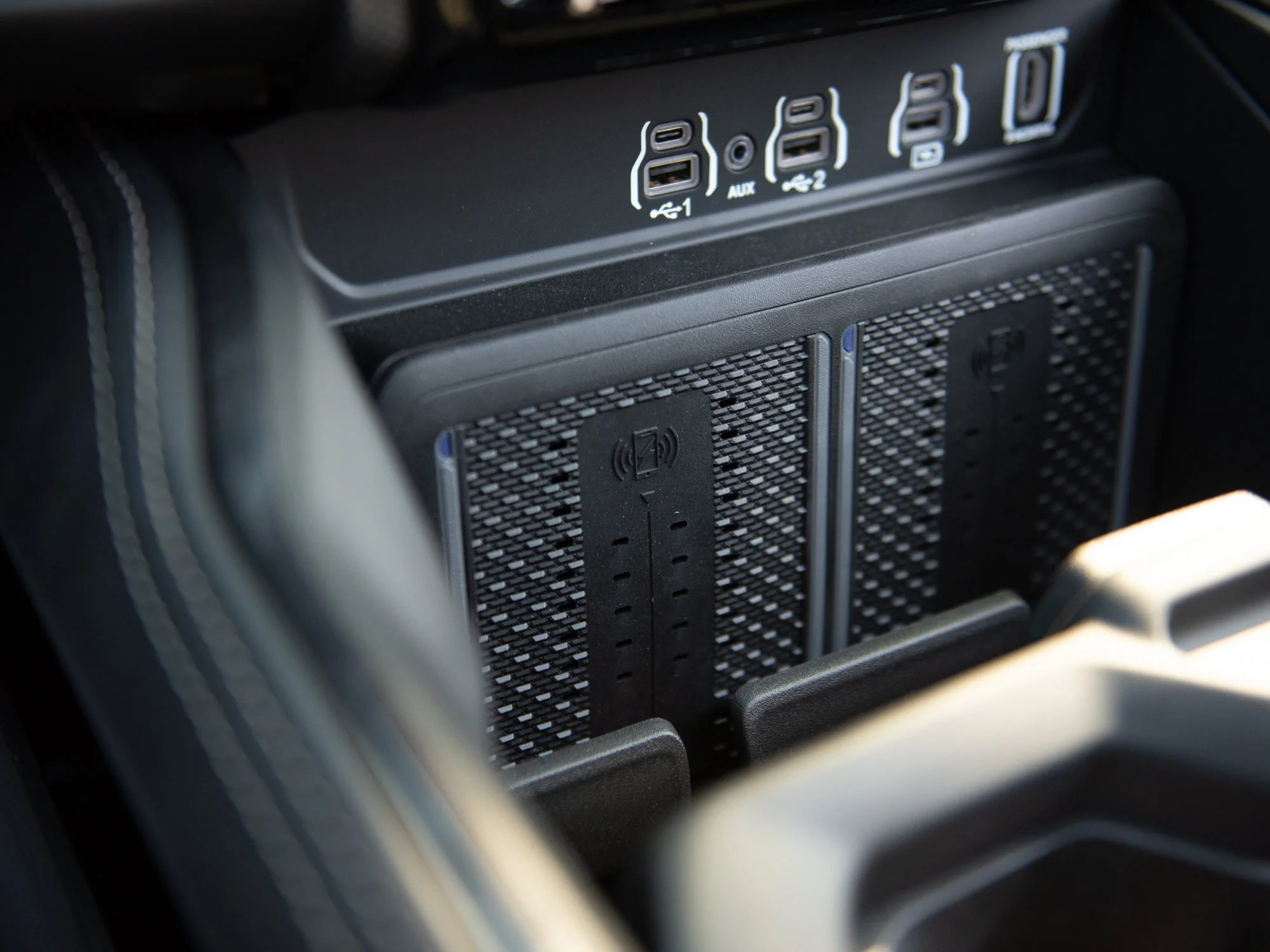 New 2026 Grey RAM Limited* image 20