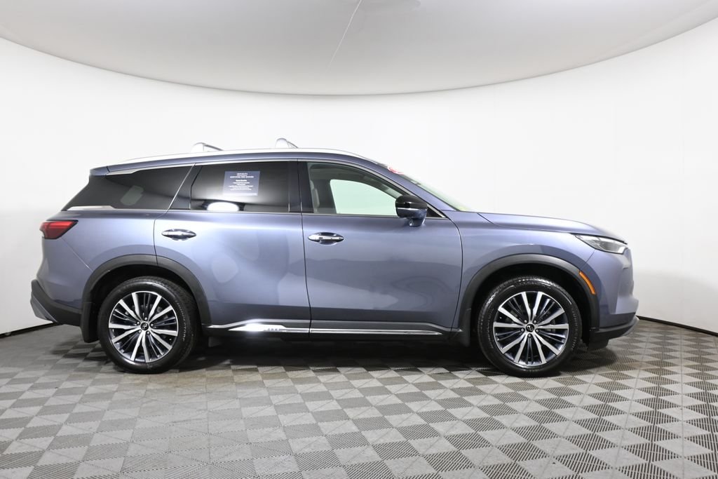 Certified Used 2023 Blue INFINITI Sensory image 8