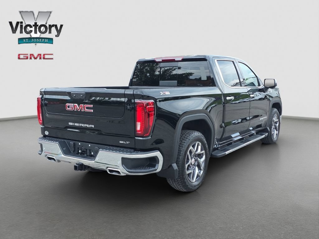 2026 GMC Sierra 1500 SLT - Photo 18