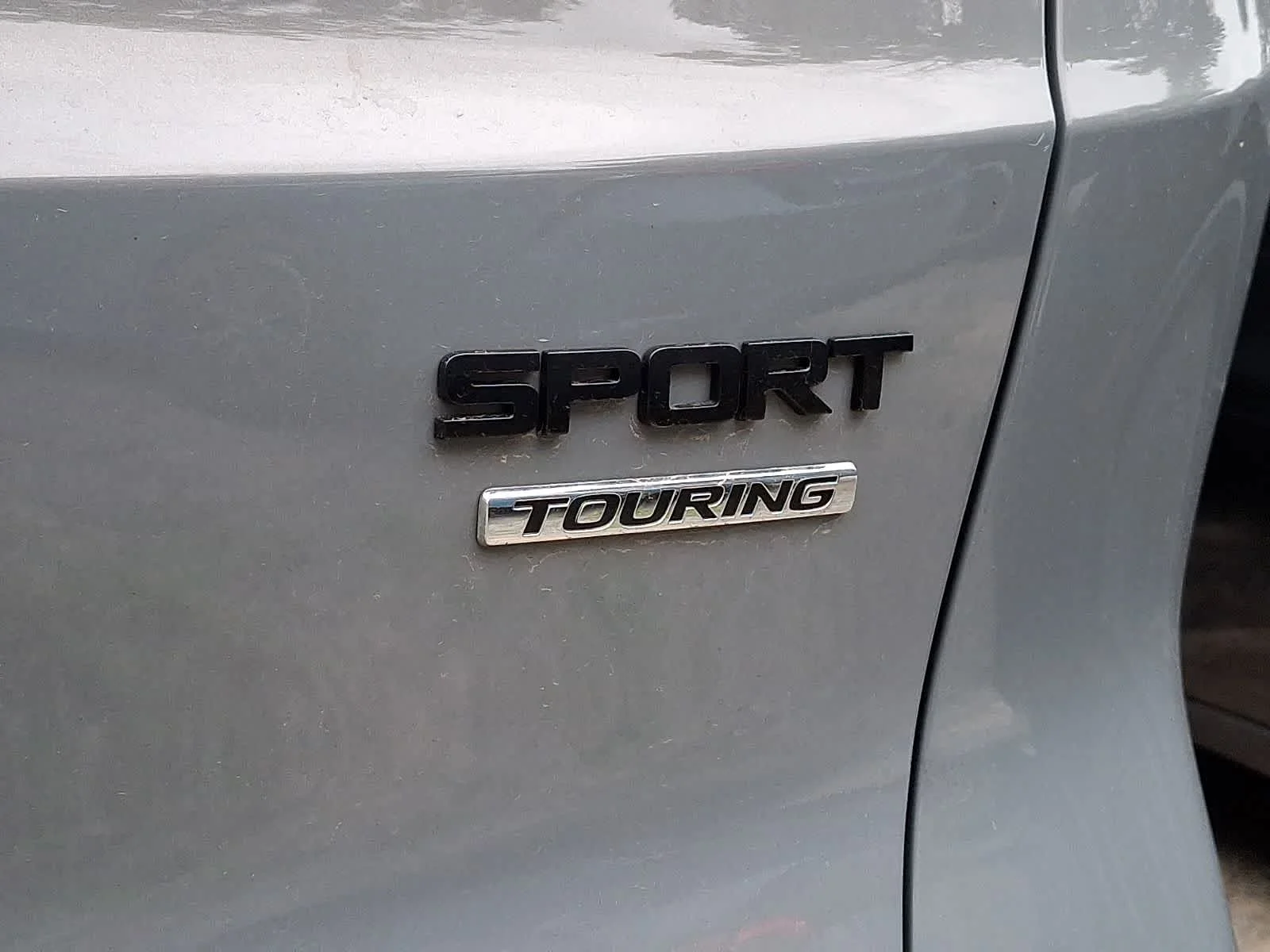 Used 2025 Urban Gray Pearl Honda Sport Touring image 9