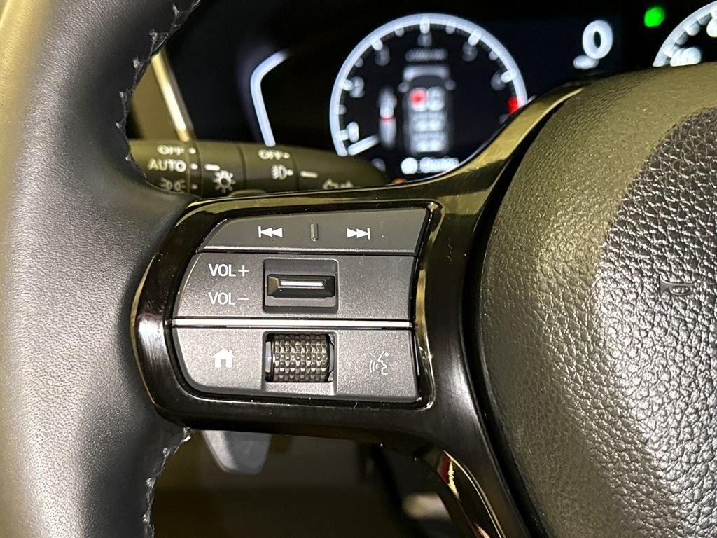 2025 Honda Pilot EX-L - Photo 32