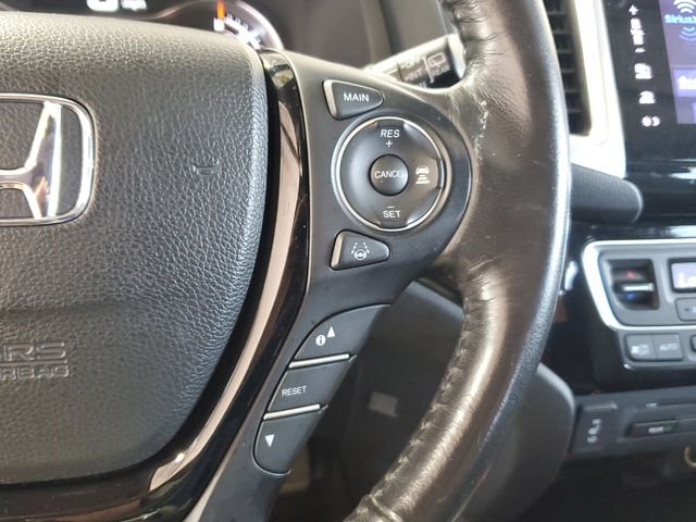 Used 2018 Gray Honda Touring image 21