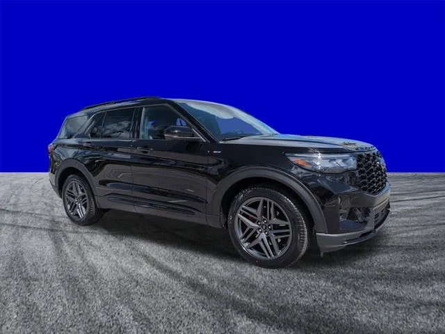 New 2026 Agate Black Metallic Ford ST-Line image 2