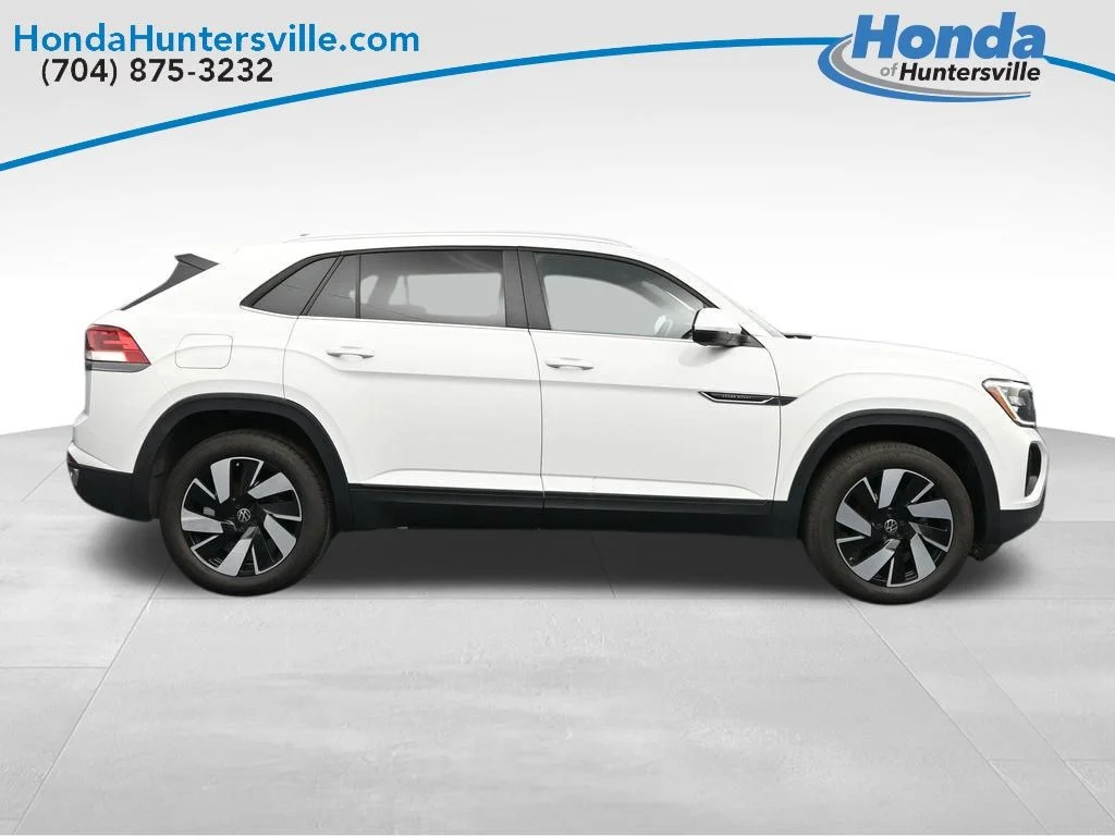 2025 Volkswagen Atlas Cross Sport SE w/Tech - Photo 9