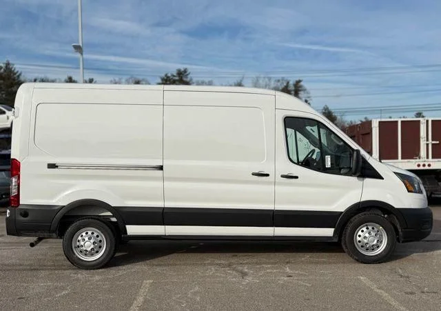 New 2026 Oxford White Ford Cargo Van image 3