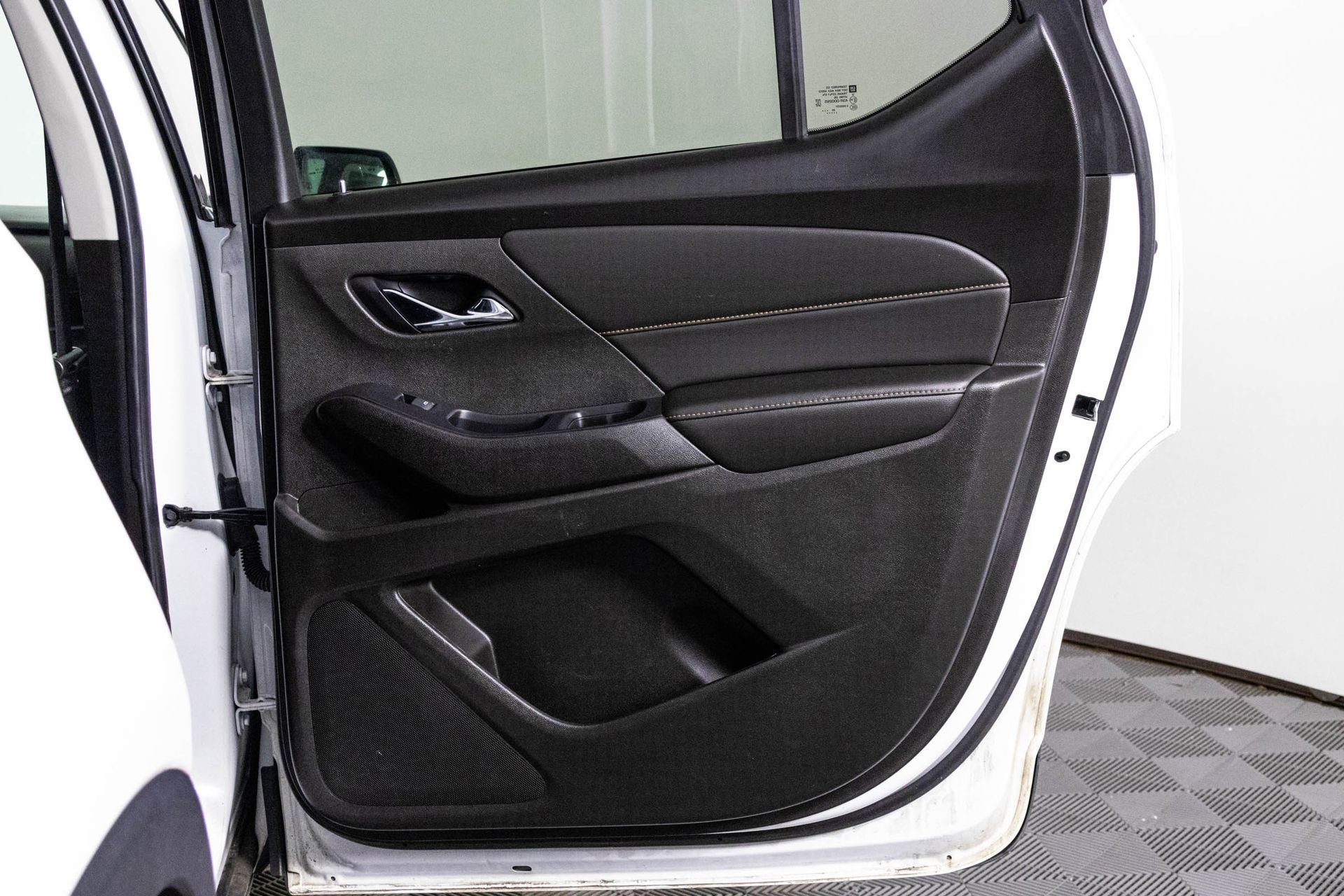 2021 CHEVROLET TRAVERSE - Image 36