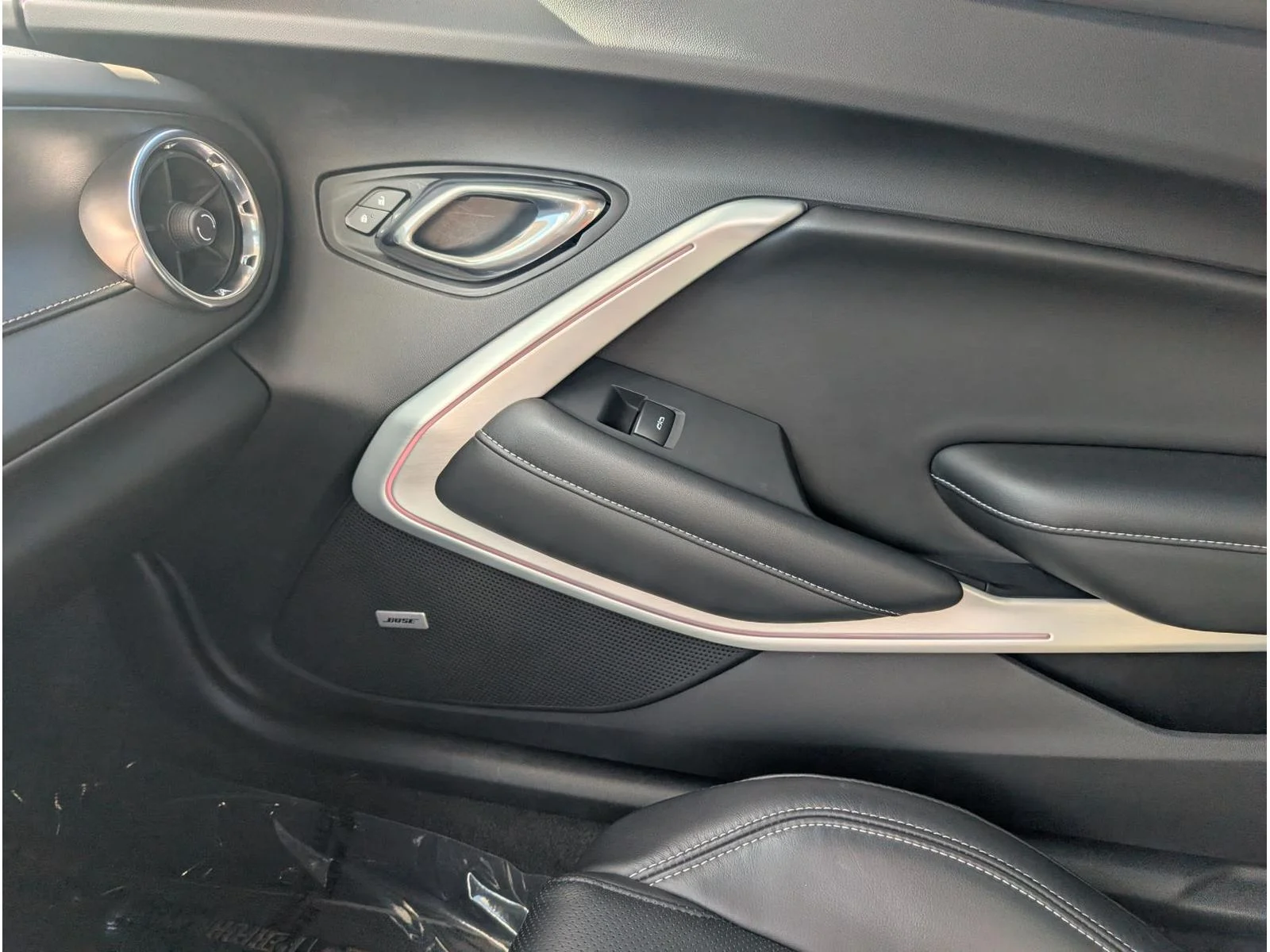 Used 2021 Wild Cherry Tintcoat Chevrolet 2SS image 31