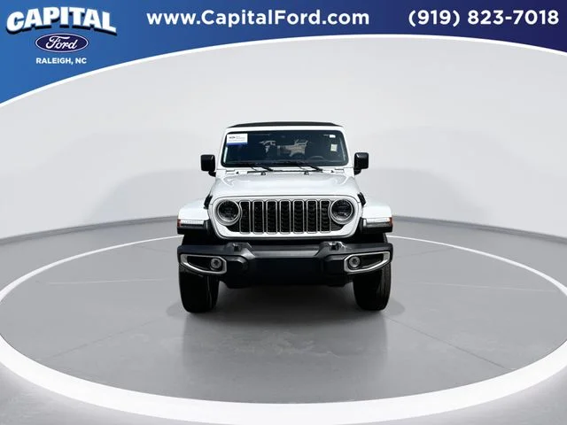 Used 2024 White Jeep Sahara image 3