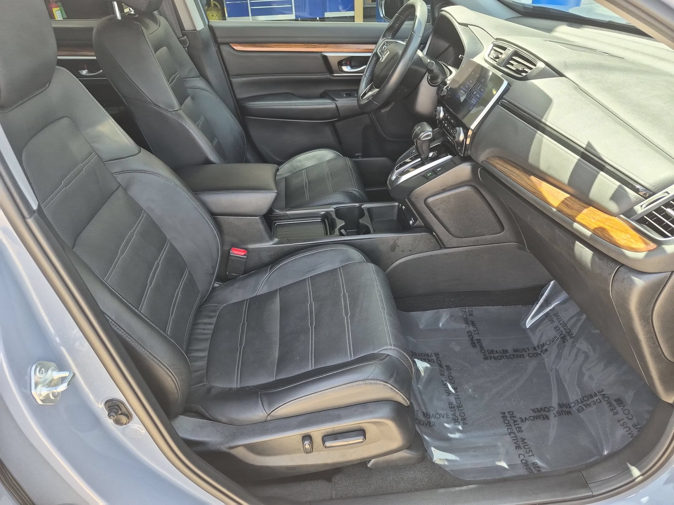 Certified Used 2021 Gray Honda EX-L image 31