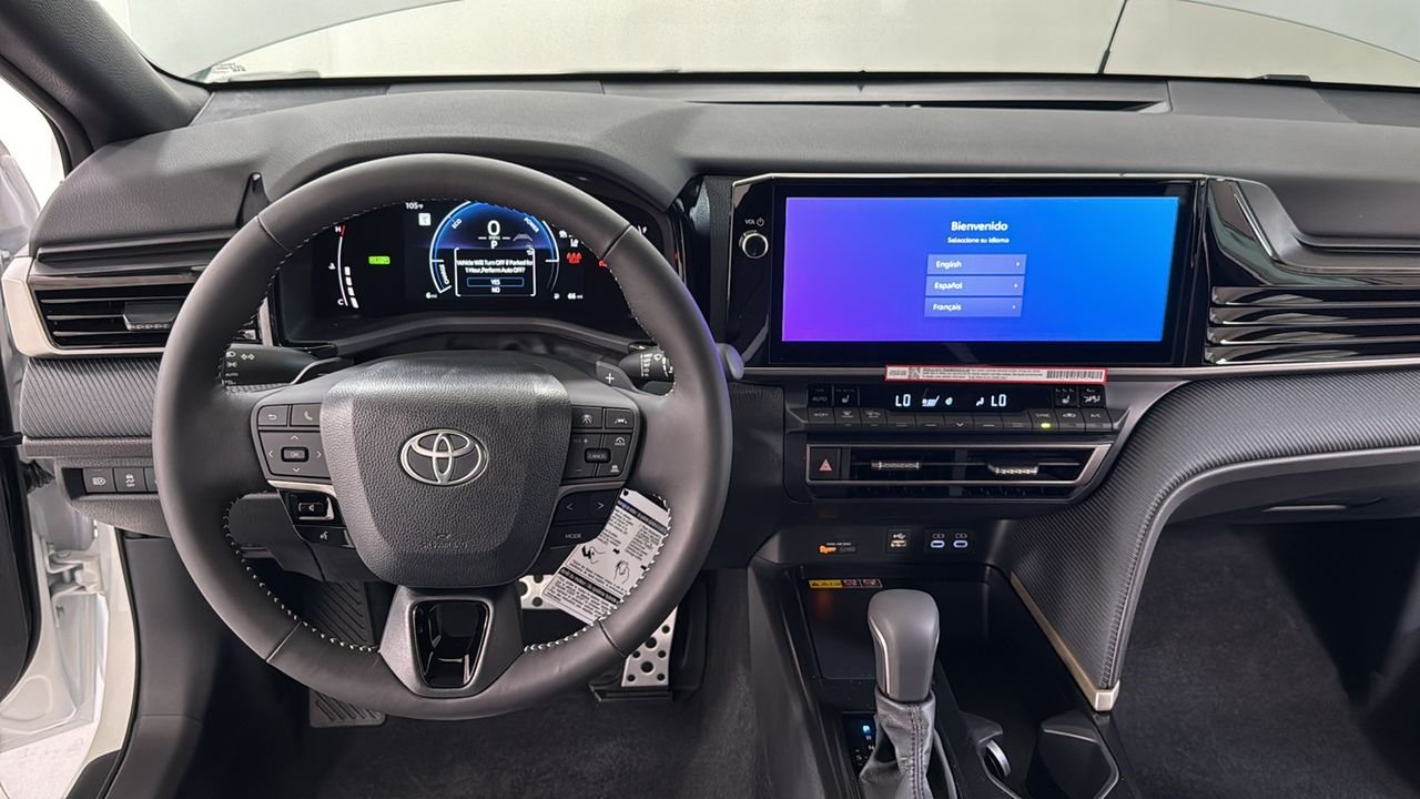 New 2026 Ice Cap Toyota  SE image 9