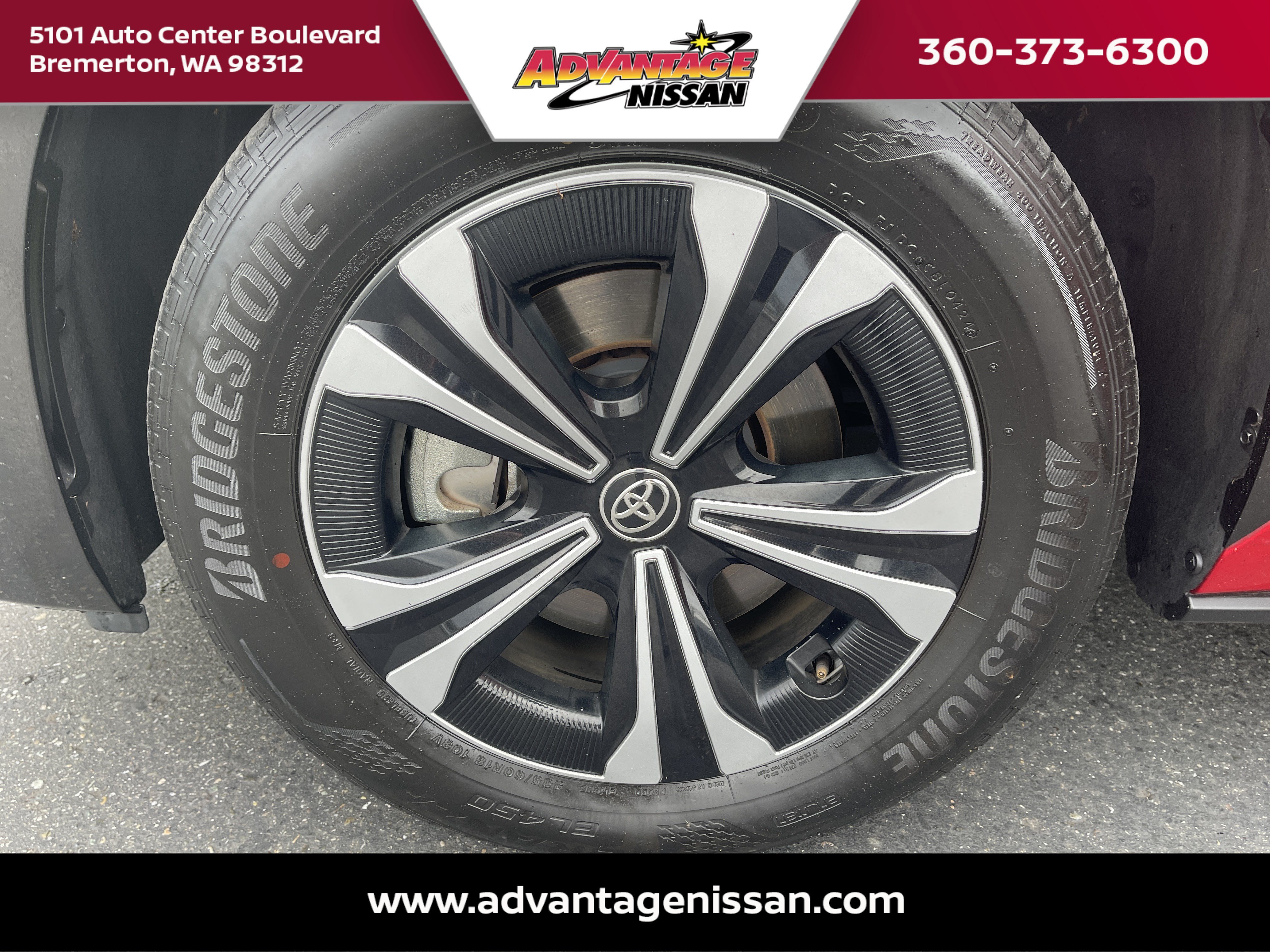 Used 2024 Supersonic Red Toyota XLE image 21