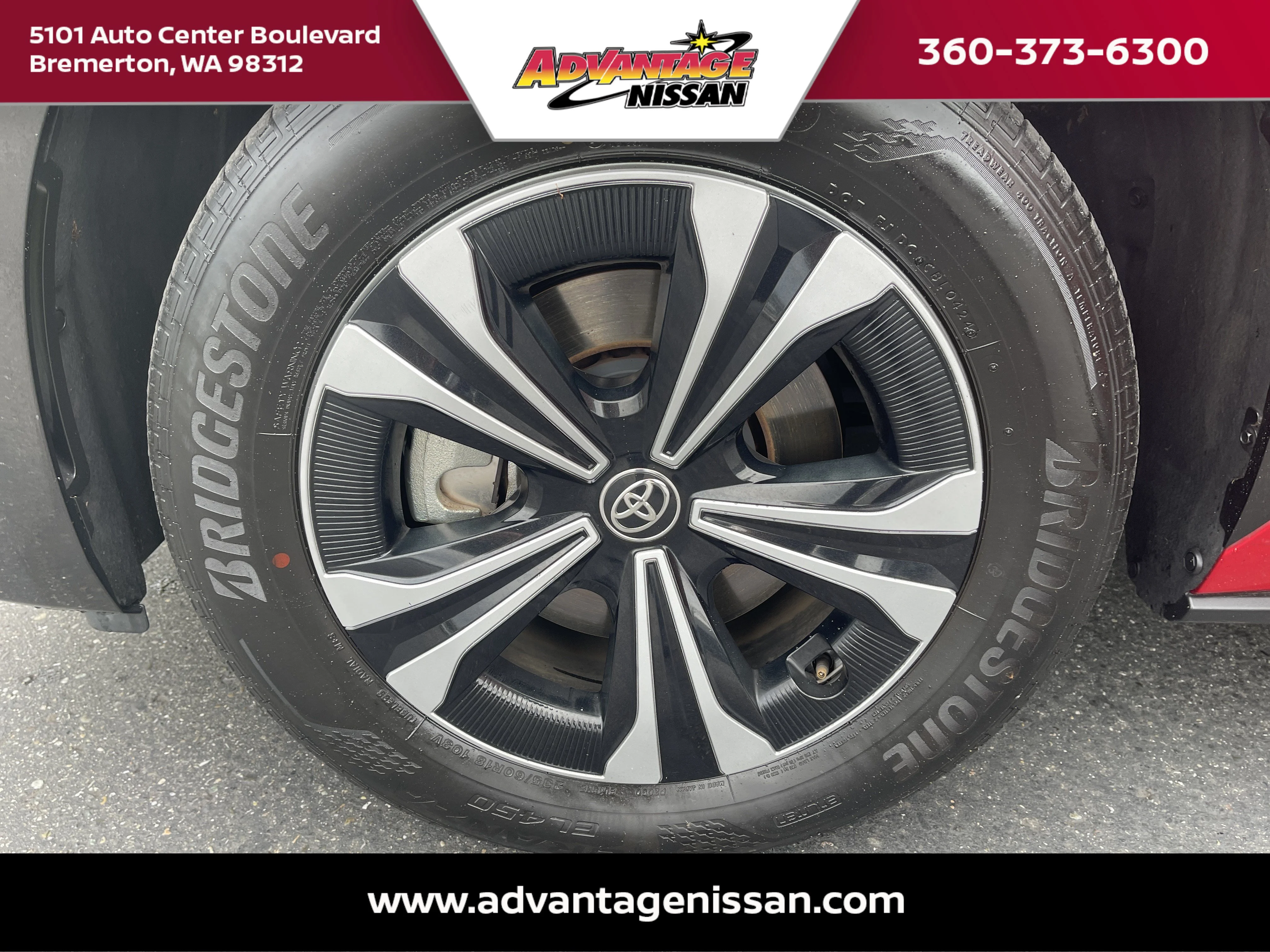 Used 2024 Supersonic Red Toyota XLE image 21
