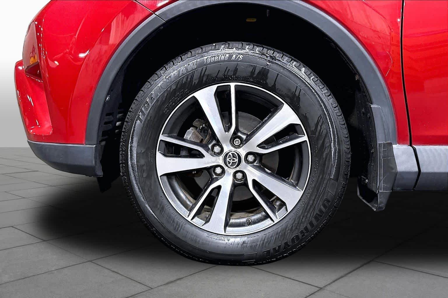 Used 2017 Barcelona Red Metallic Toyota XLE image 10