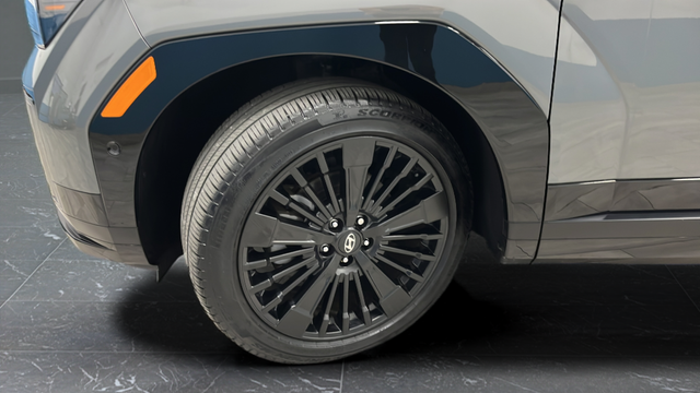 Used 2024 Hampton Gray Hyundai Calligraphy image 39