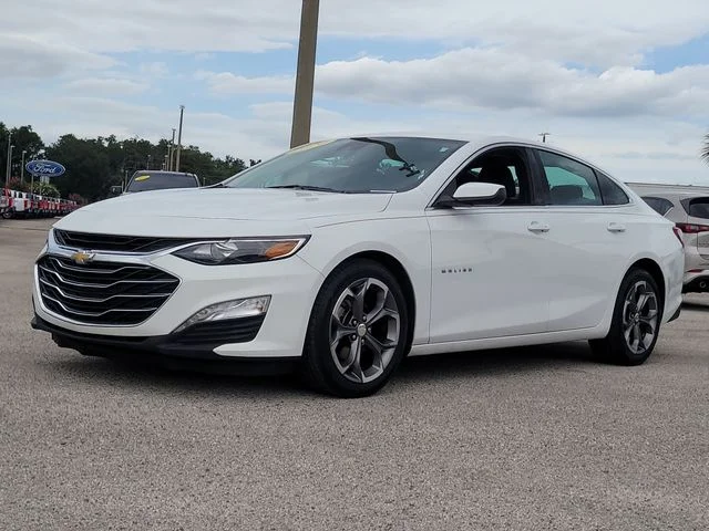 Used 2020 White Chevrolet LT image 31