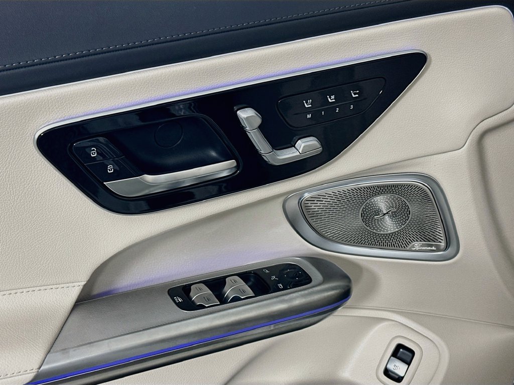 New 2027 MANUFAKTUR Moonlight White Metallic Mercedes-Benz CLE 450 image 51