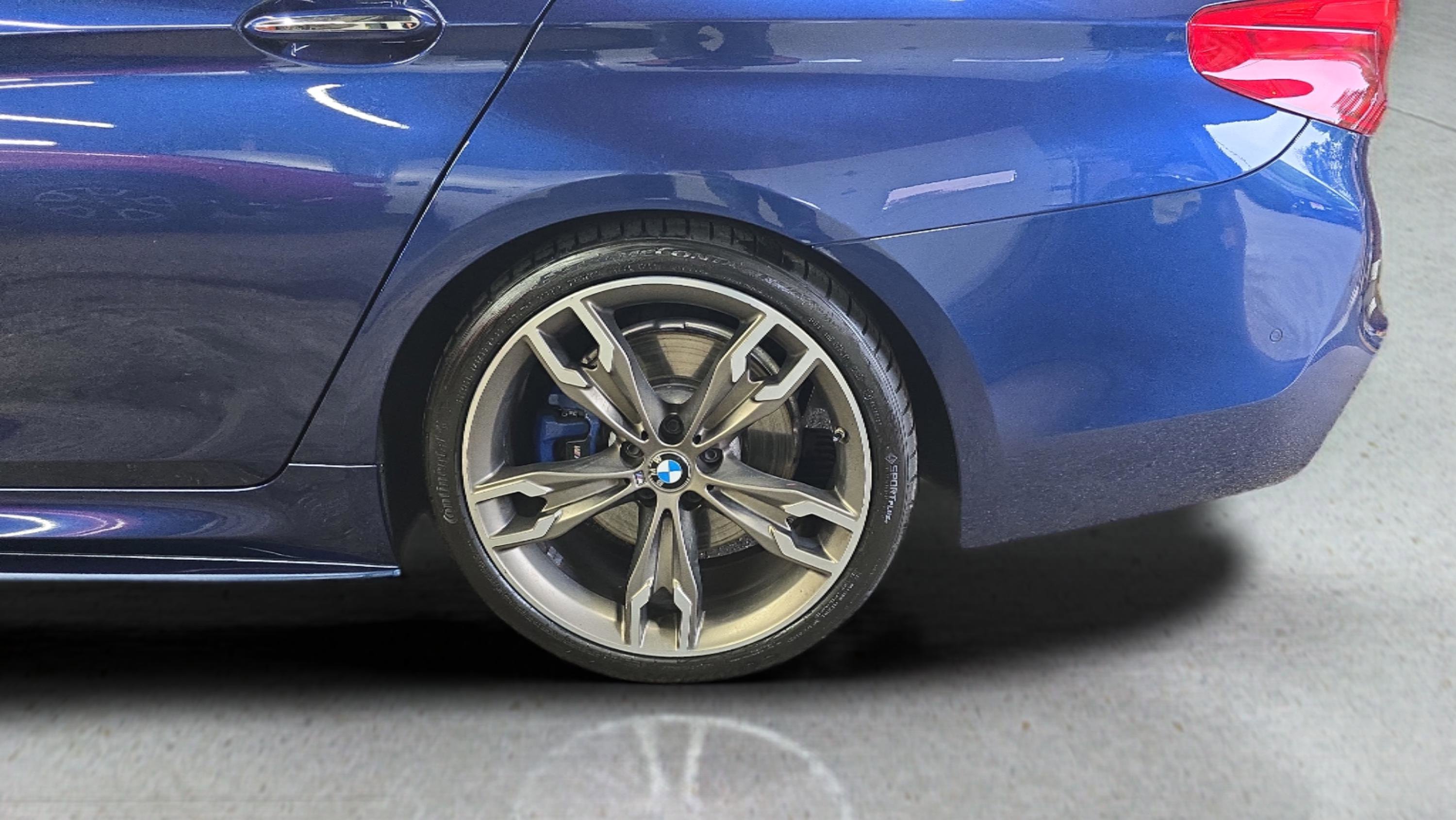 Used 2018 Blue BMW M550i xDrive image 30