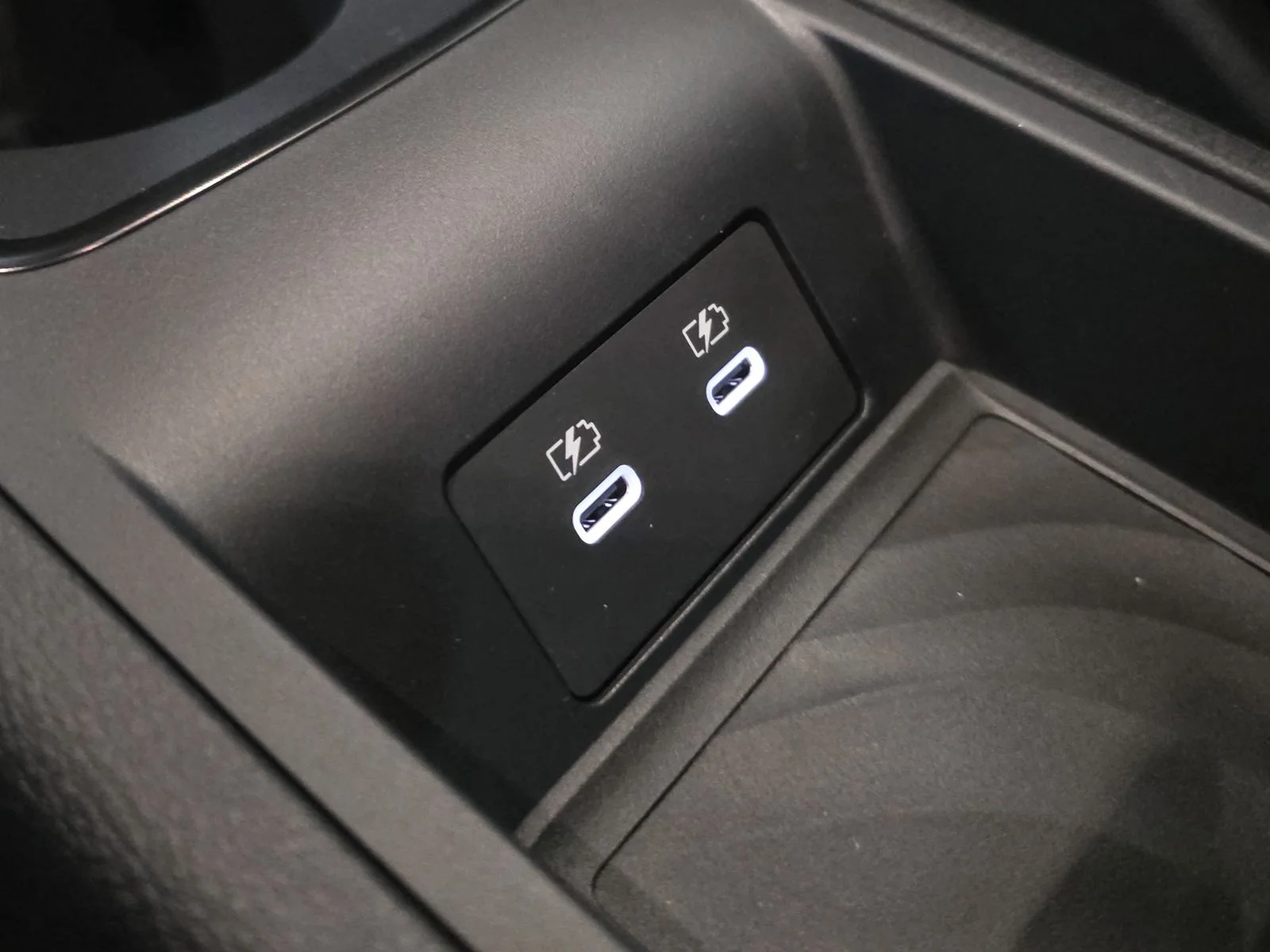 2026 Nissan Armada PRO-4X - Photo 23
