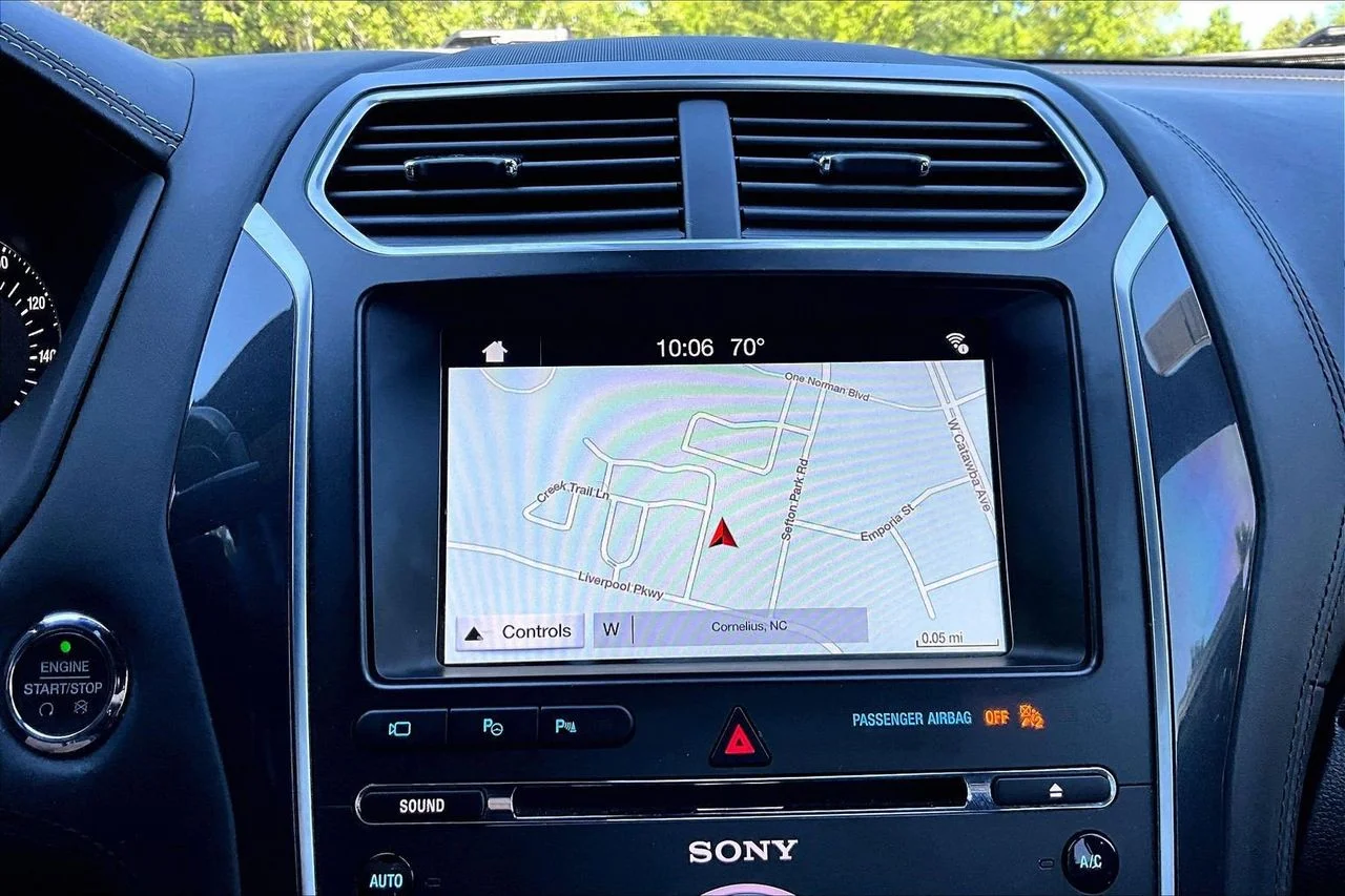 Certified Used 2018 Gray Ford Platinum image 13