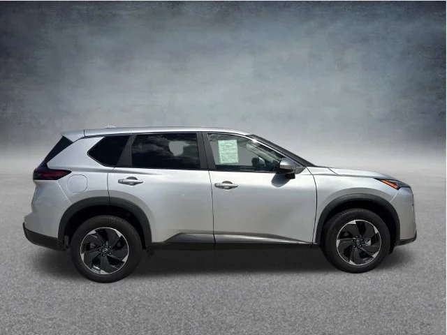 Used 2025 Silver Nissan SV image 24