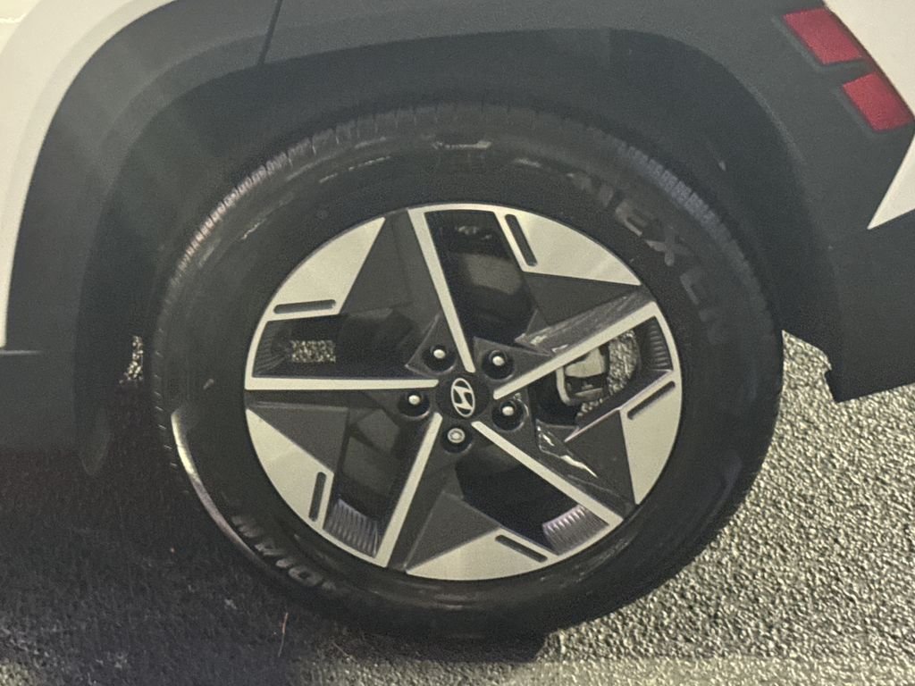 2025 Hyundai Tucson SEL - Photo 19