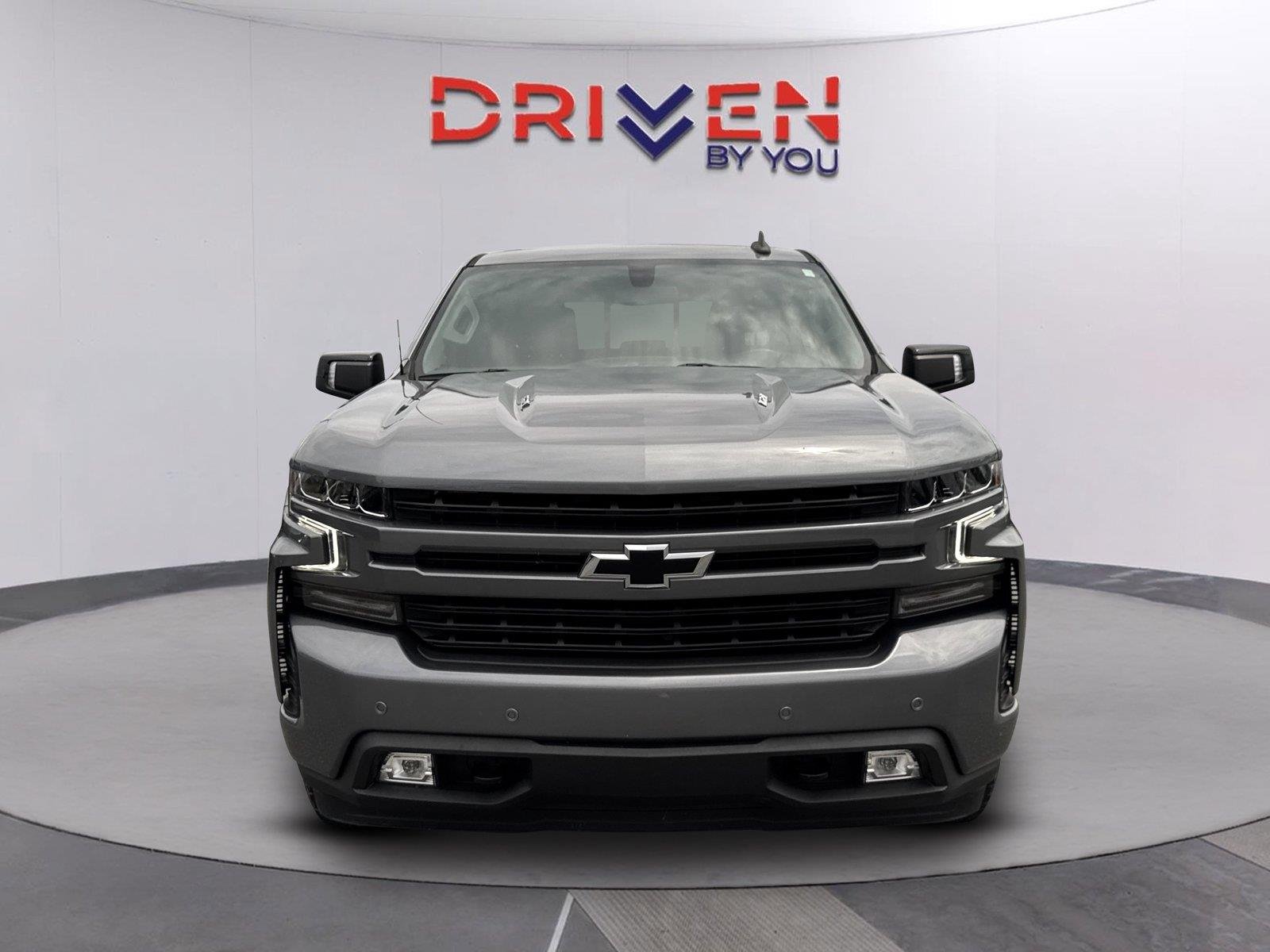 Used 2021 SATIN STEEL METALLIC Chevrolet RST image 9