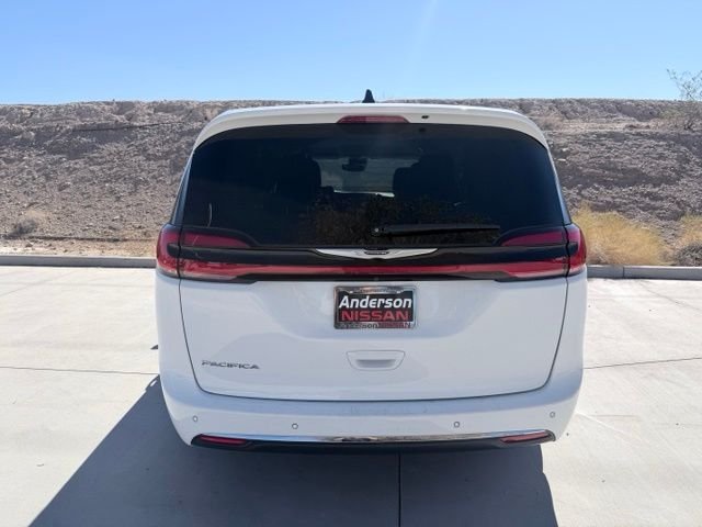 2023 Chrysler Pacifica Touring L - Photo 7
