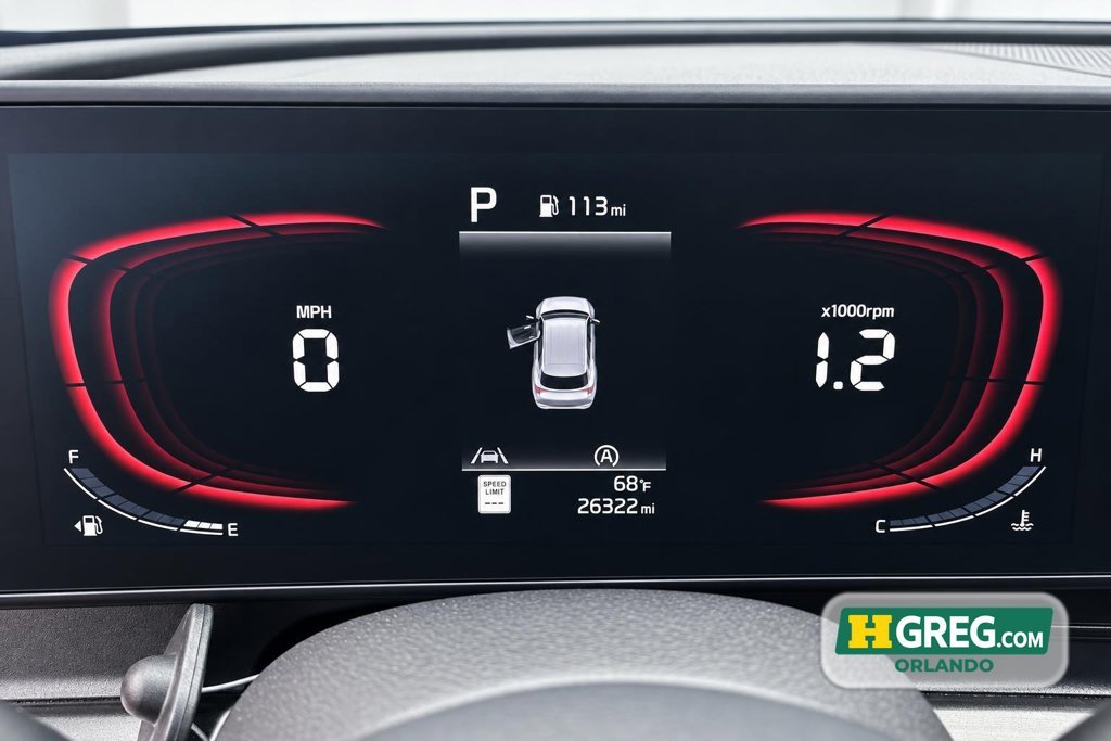 Used 2024 Everlasting Silver Kia EX image 11
