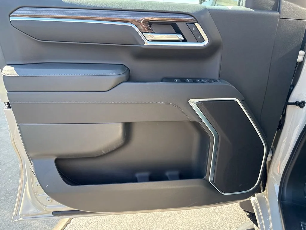 2026 Chevrolet Silverado 1500 RST - Photo 25