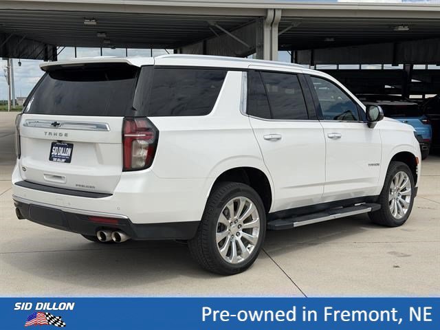 Used 2022 Iridescent Pearl Tricoat Chevrolet Premier image 14