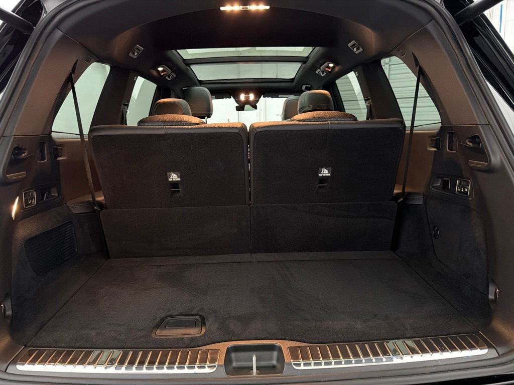 Certified Used 2025 Black Mercedes-Benz GLS 580 image 22