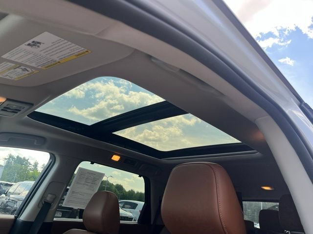 Certified Used 2025 White / Black Nissan Platinum image 13