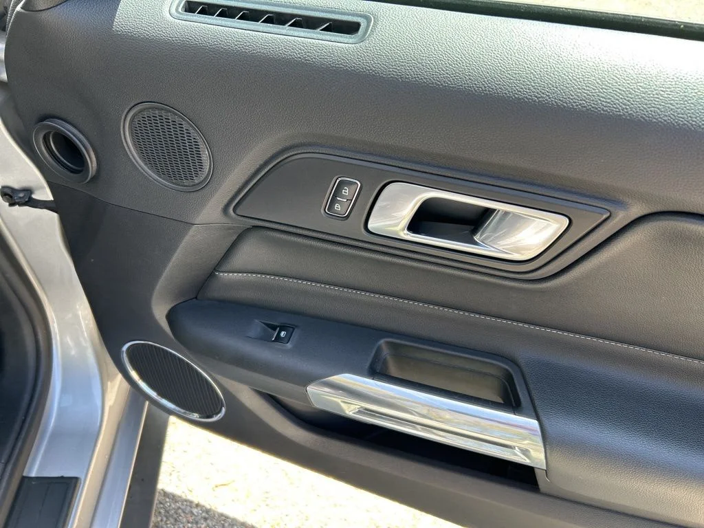 2023 Ford Mustang EcoBoost Premium - Photo 25