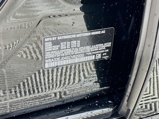 2025 BMW 7 Series 760i - Photo 35