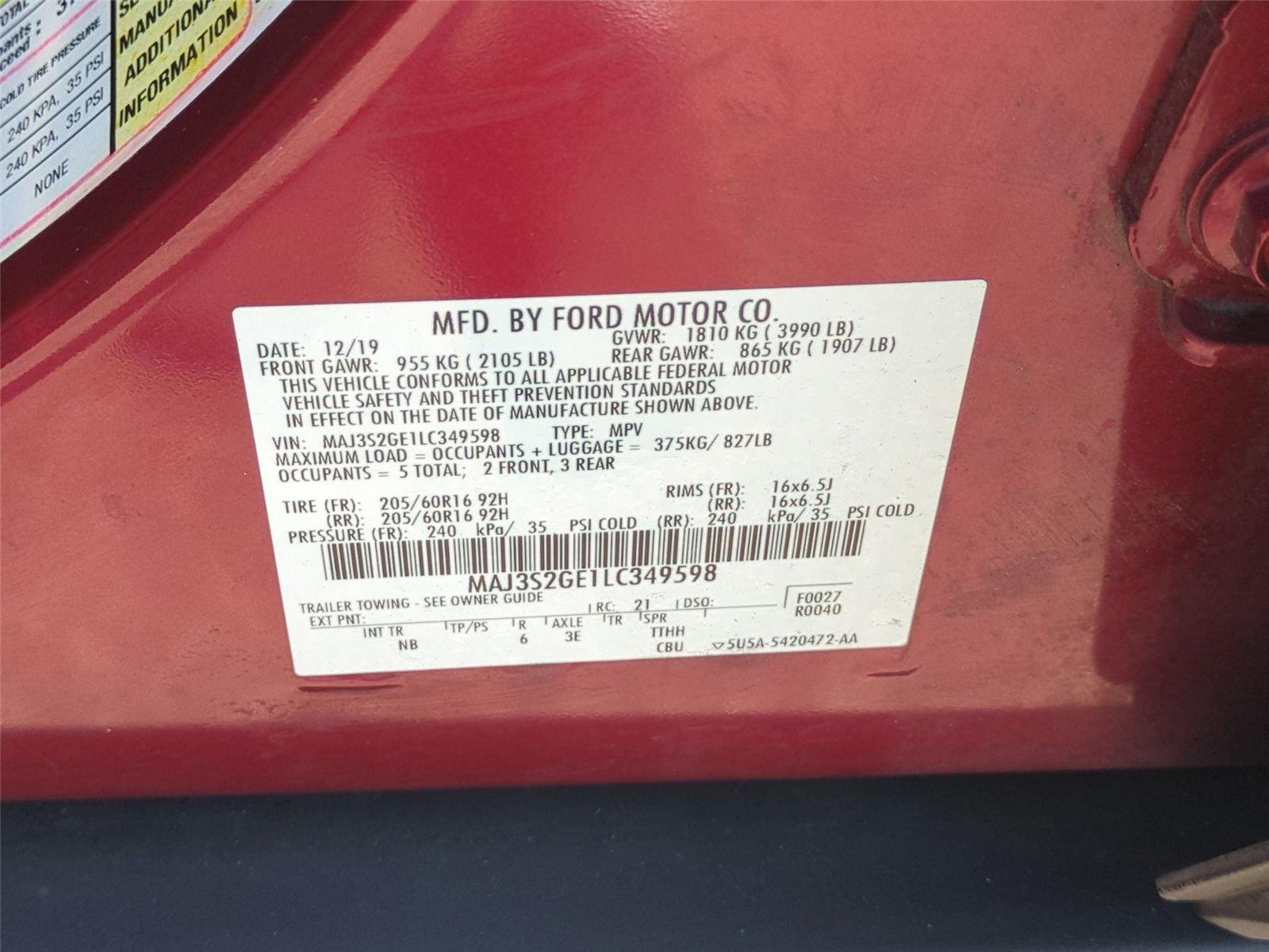 Used 2020 Ruby Red Metallic Tinted Clearcoat Ford SE image 41